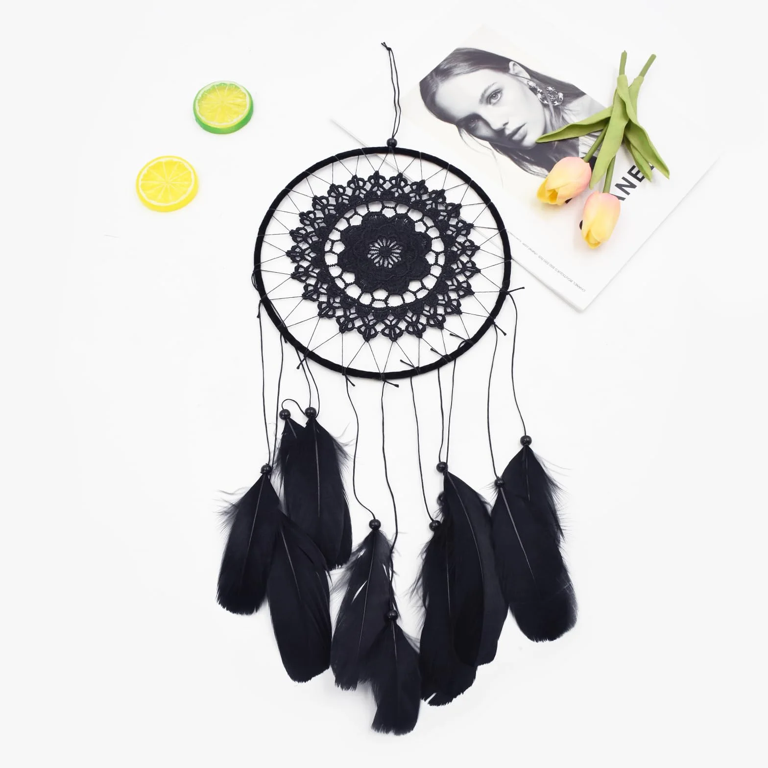 Attrape Rêve Fait à la Main avec Plumes et Perles, Suspendu pour Chambre à Coucher, Cadeau Artisanal (Noir)
