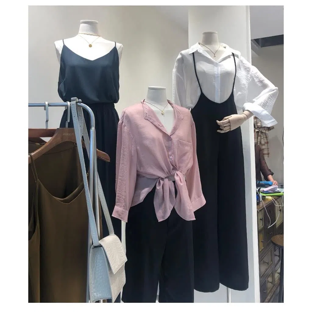 Mannequin Femme Ajustable (Lot de 2), Hauteur 150-220 cm, tête et Bras détachables, idéal pour la présentation de vêtements, Robes, Bijoux et vitrines de Mode - Taille S/SMA, Assistant de ta