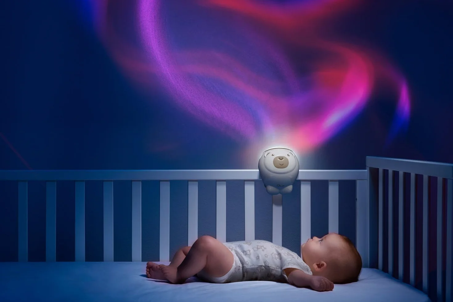 Chicco Veilleuse bébé 2en1 Projecteur Ours Polaire avec projection aurore boréale, musique classique 30 min
