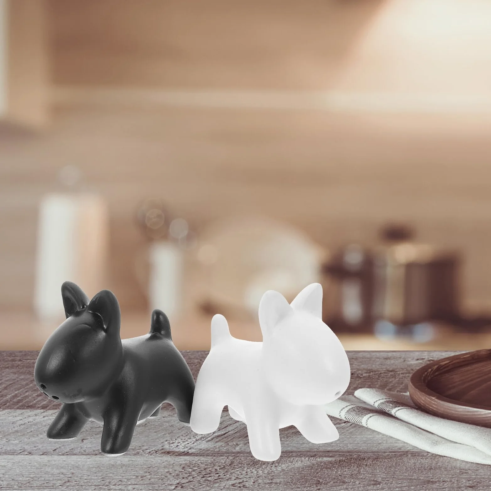 Salières et Poivrières en Céramique Forme Chien Blanc pour Rangement Épices Cuisine