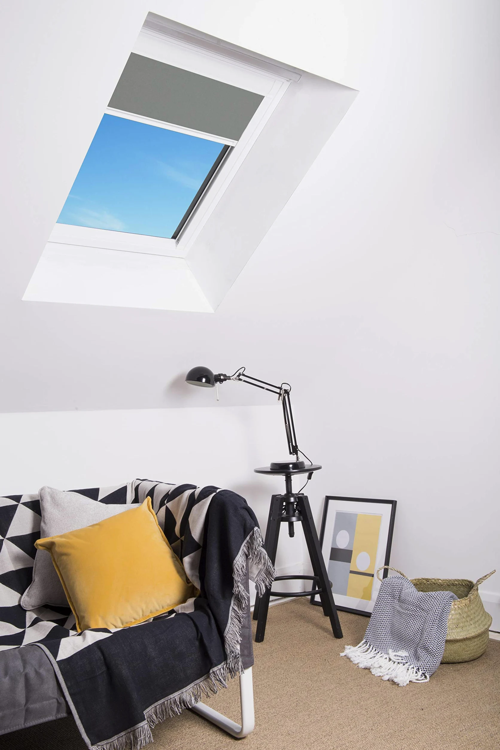 Bloc Store pour fenêtre de Toit Velux Cadre en Aluminium occultant Blanc MK4