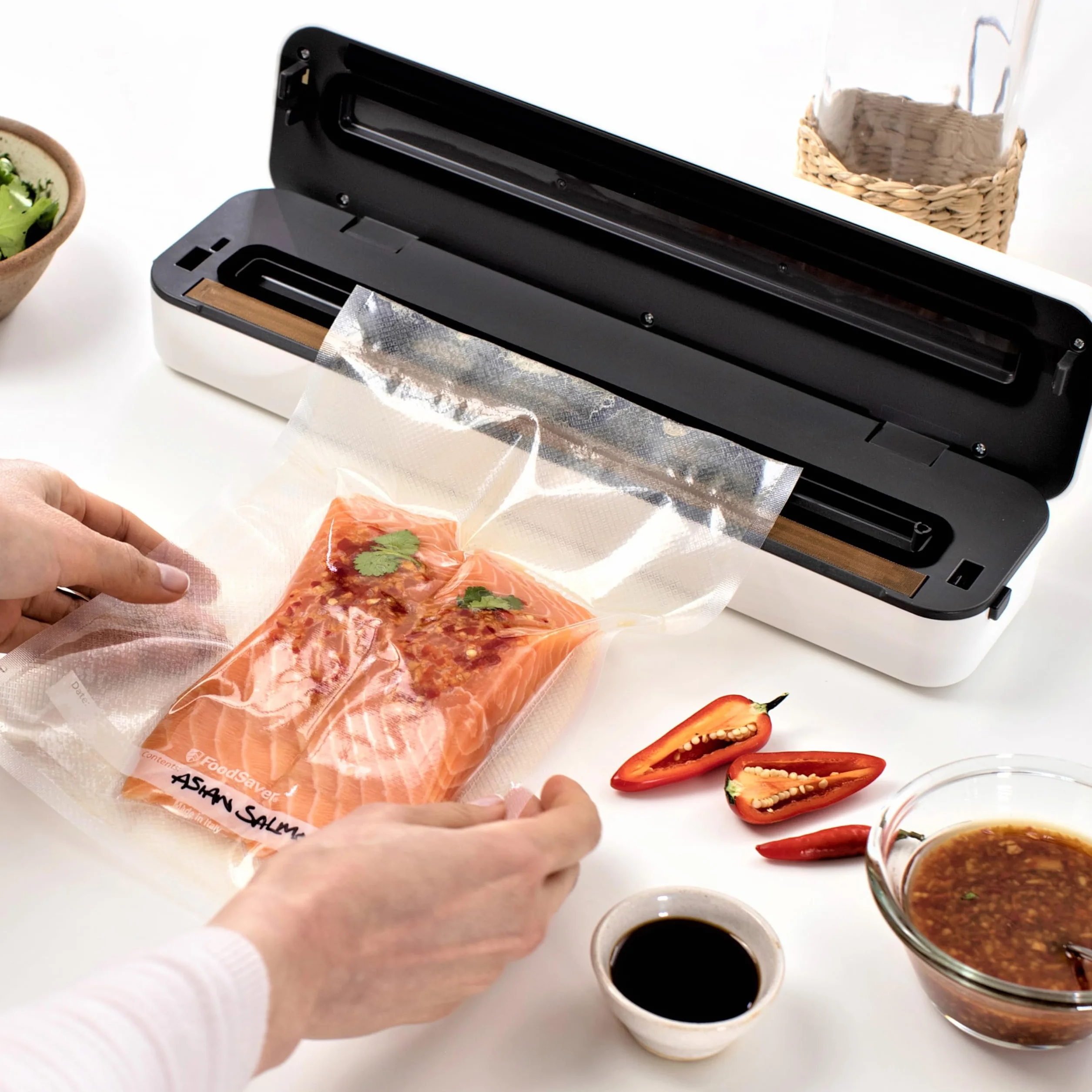 FoodSaver Appareil de mise sous vide avec design compact VS0290X 5 sacs