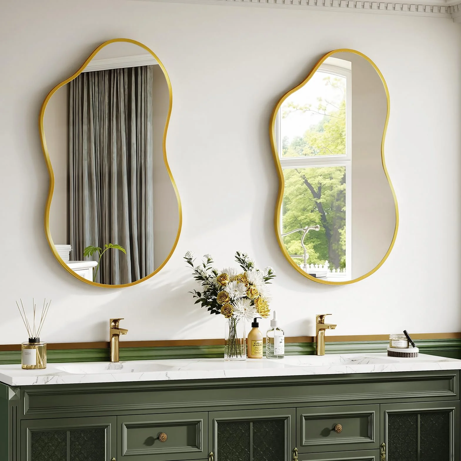 Miroir asymétrique 50x91 cm verre trempé cadre aluminium doré MAMIZO