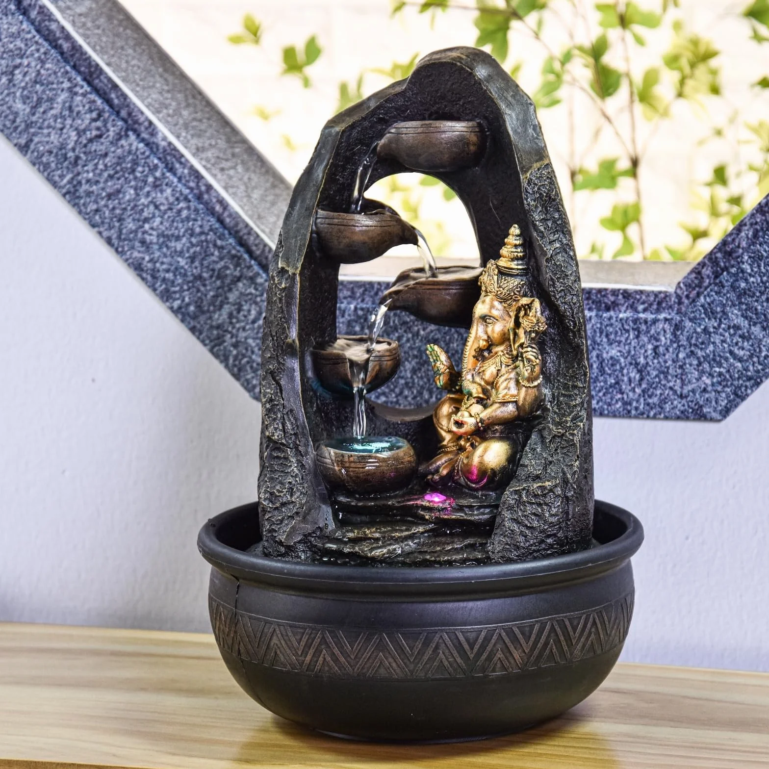 Fontaine d'Intérieur Bouddha Ganesh avec Lumière LED Colorée Feng Shui Zen H 40cm Mystic Zen'Light