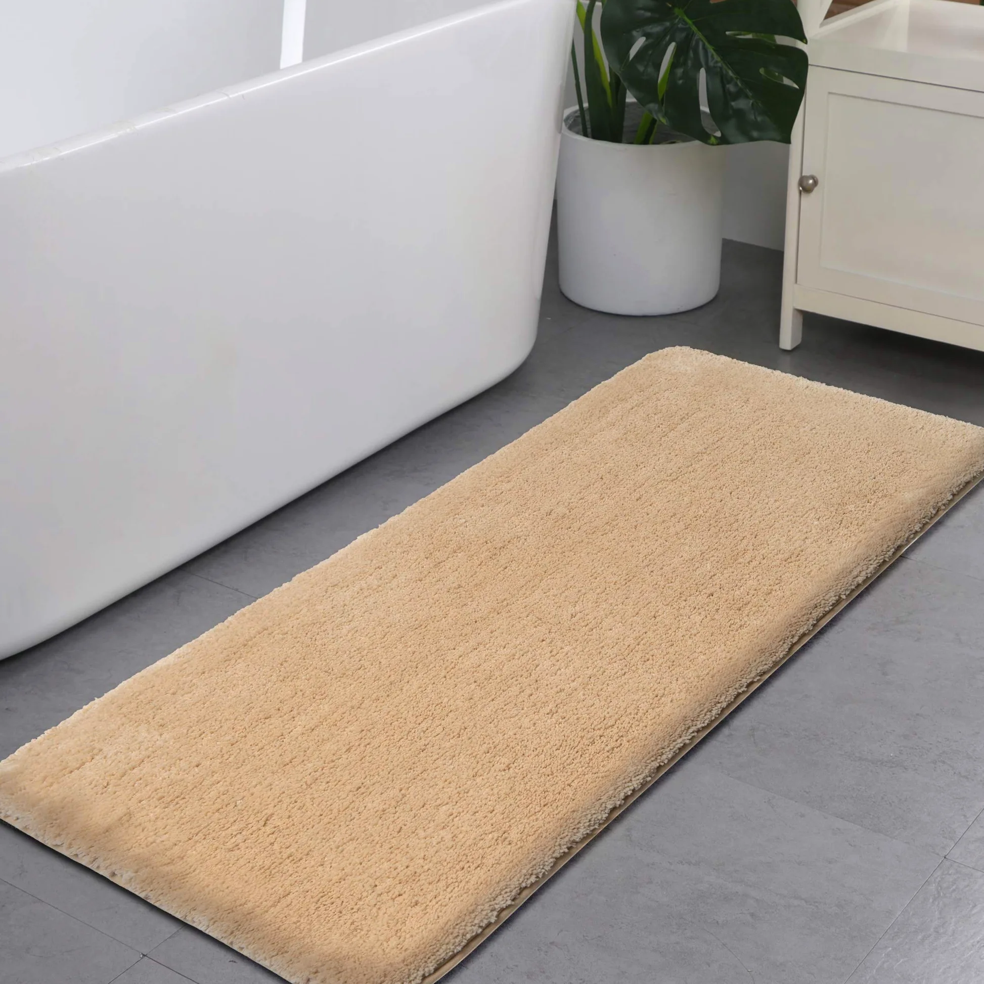 Tapis de bain antidérapant 120 cm x 70 cm - Lavable en machine - Antidérapant - Doux - Absorbant l'eau - En microfibre moelleuse - Beige crème - Réutilisable