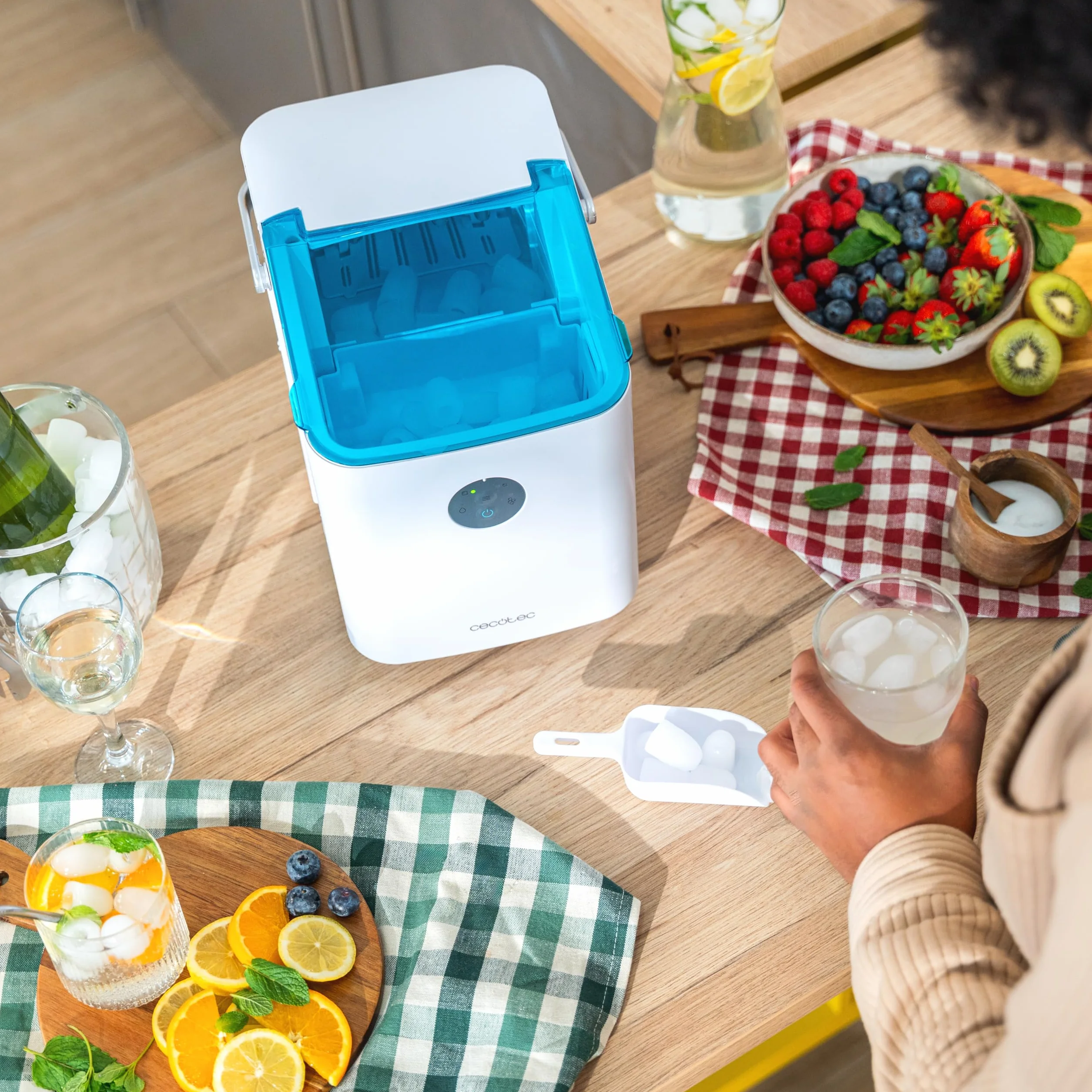 Cecotec Ice Maker Chillin' Ice 1200 Go 120W, 12 kg/24h, 2 Tailles de Cubes