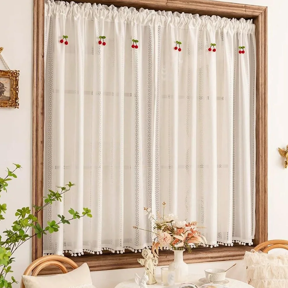Rideaux en Dentelle Blanc avec Pompons, 2 Pièces Rideau Florales au Crochet de Ferme Française Filtre la Lumière Poche de Tige pour Armoire Salon(WxH250x180cm/98x71inch)