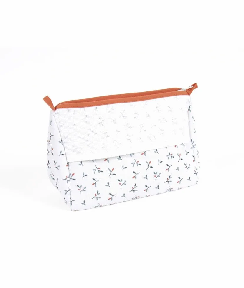 Trousse de toilette à broder pour bébé Feuillage avec motif gratuit DMC