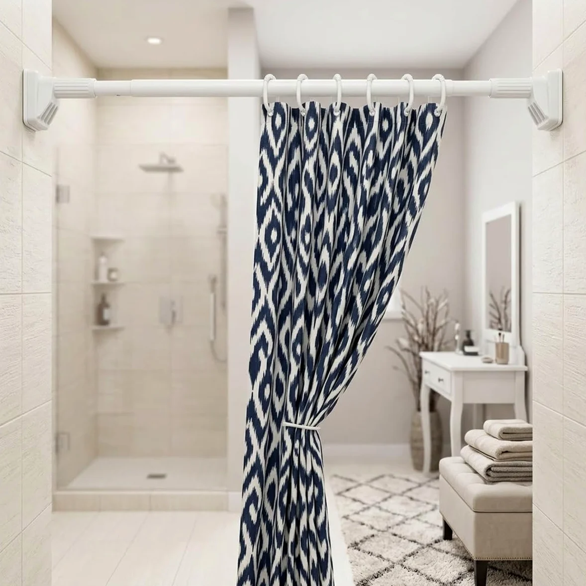 Tringle de Rideau de Douche Réglable Barre Télescopique Extensible 40-250 cm Tringle à Rideaux Tension Sans Percage pour Salle de Bain Cuisine(Blanc,1.1-2.0m/43in-79in)