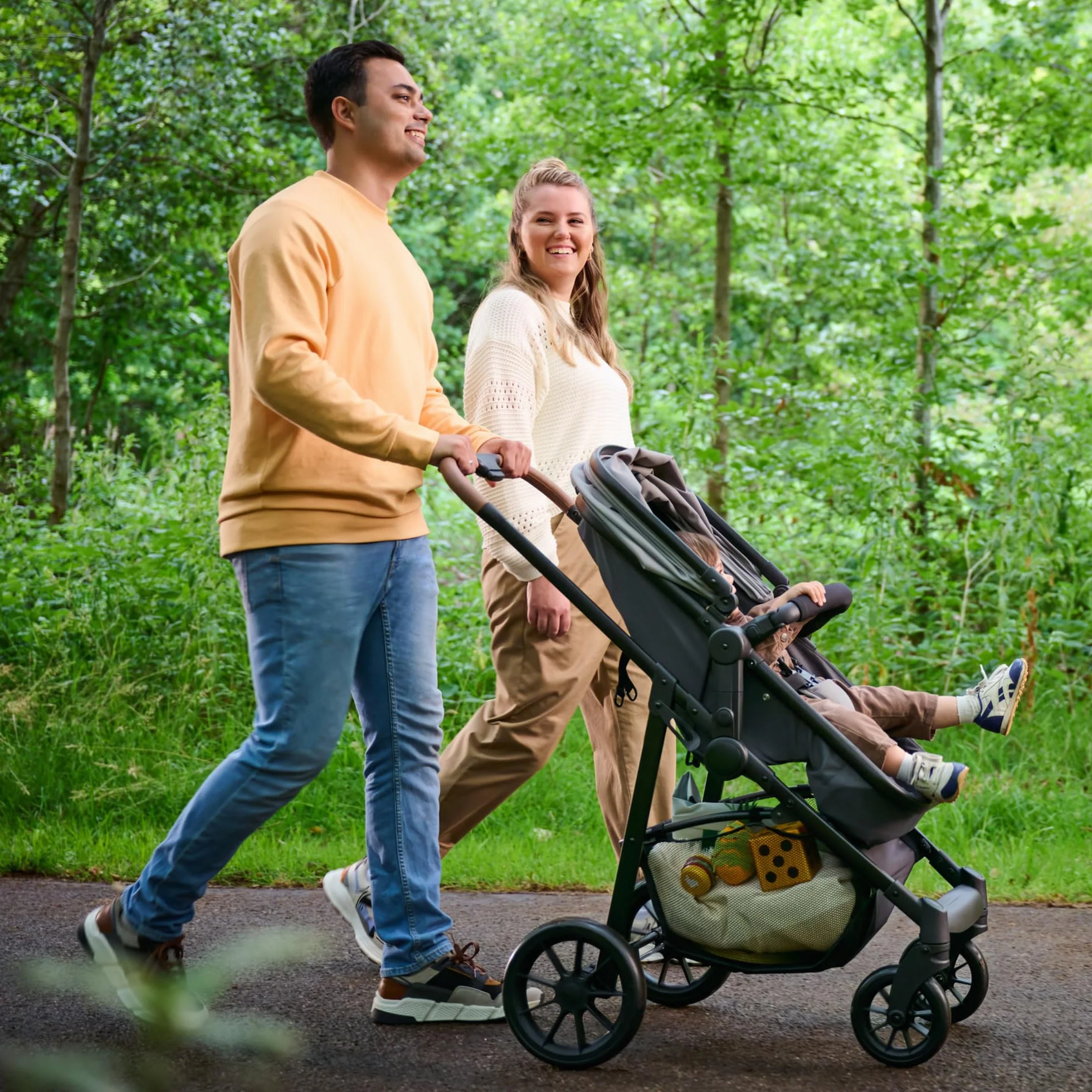 Bebeconfort Haze Trio Lux Poussette 3-en-1 i-Size 0-4 ans 22 kg Pliage Compact Tinted Grey