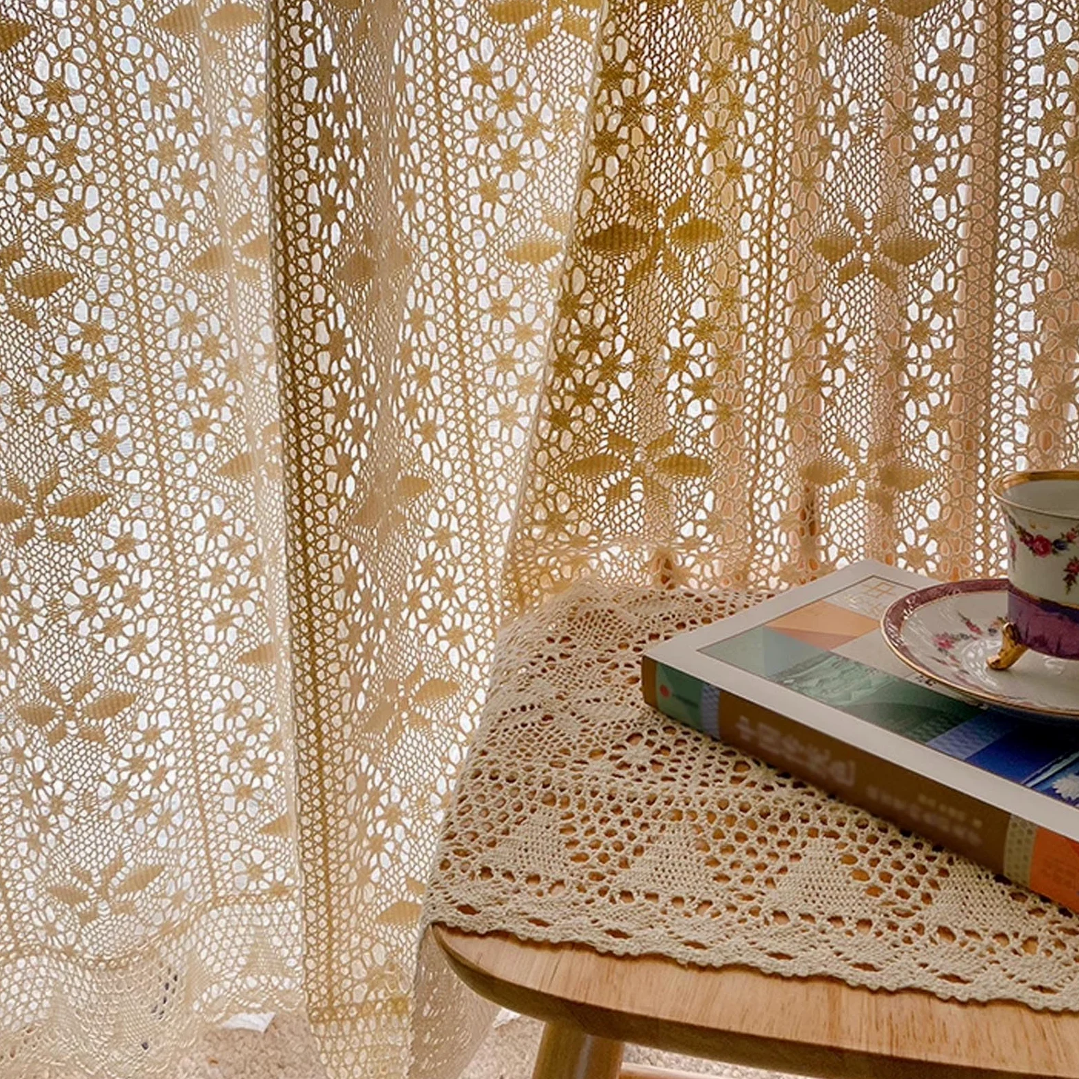 Rideaux en Dentelle Beige Shabby Chic avec Pompons, Rideaux De Fenêtre Vintage Creux en Coton Style Bohème pour Cuisine, Salon, Chambre à Coucher, 1 Panneau