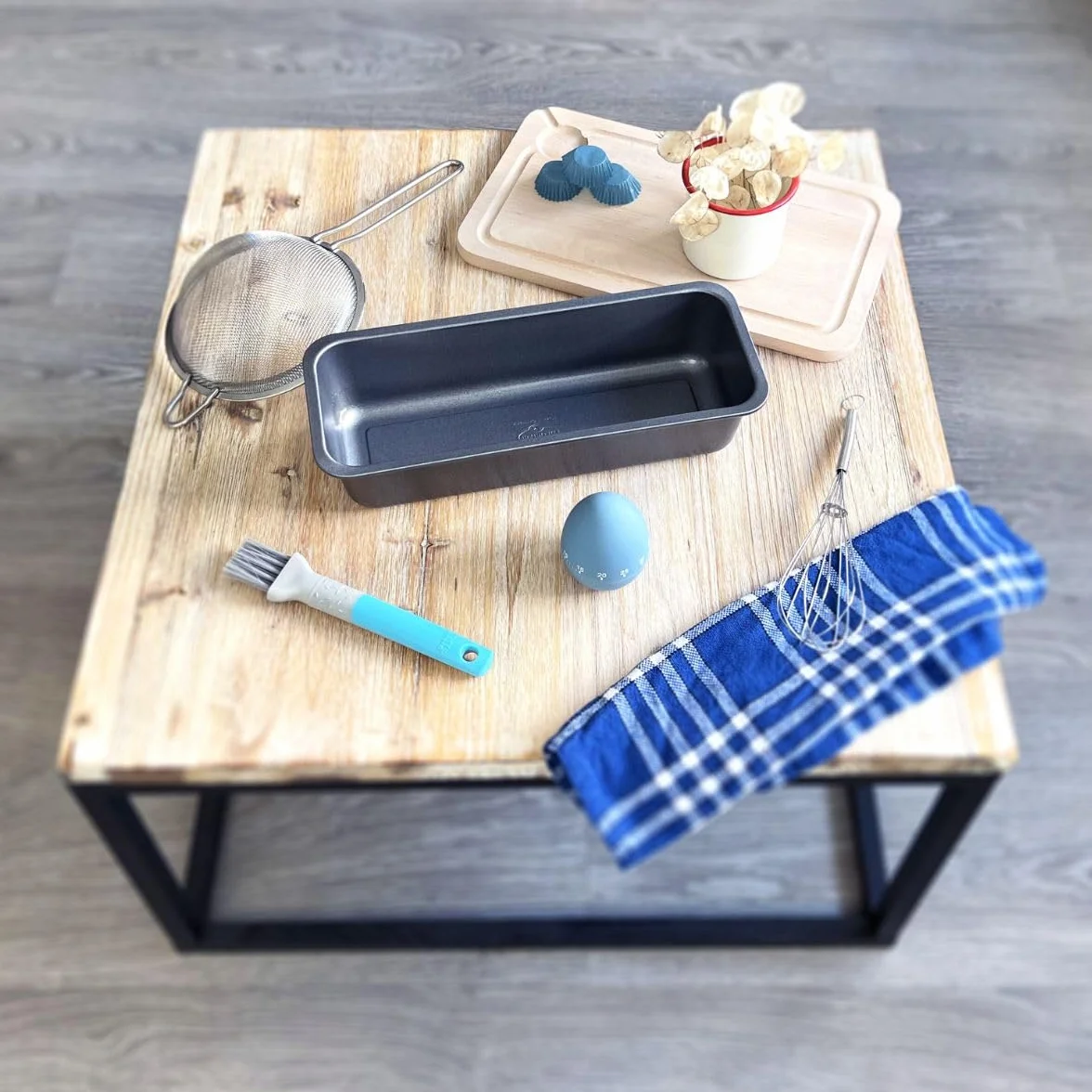 Dr. Oetker Ensemble de 4 Moules à Pâtisserie en Acier Antiadhésif 26 cm | Cuisson maîtrisée, 4 formats utiles, Acier antiadhésif, Cake 30 x 13 x 7,5 cm, Four 230°C