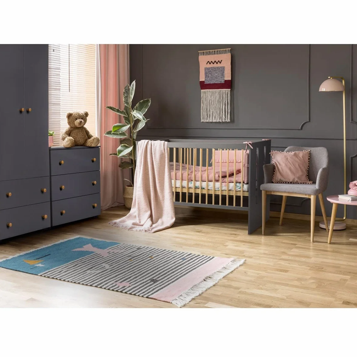 Mon Mobilier Design Pauline Ensemble Commode à Langer + lit bébé Gris/Bois 120x60 cm