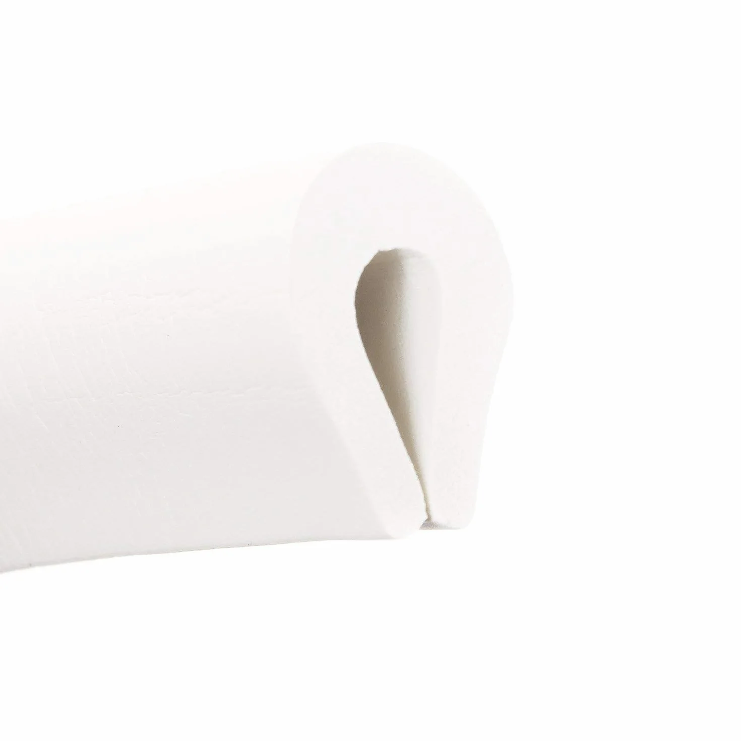 TUKA Rouleau Mousse Anti Choc 4 Mètre (2x2m) U-Forme Protecteurs Bords de Table en Verre, Blanc Cassé