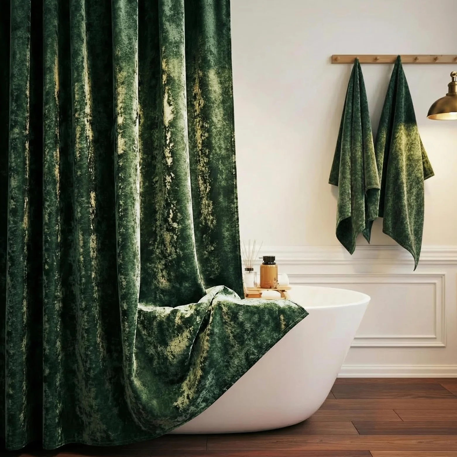 TAMGHO Rideau de Douche en Velours écrasé de Luxe avec 12 Crochets dorés – Rideau de Douche en Tissu épais imperméable pour Salle de Bain – Vert foncé – 183 x 183 cm