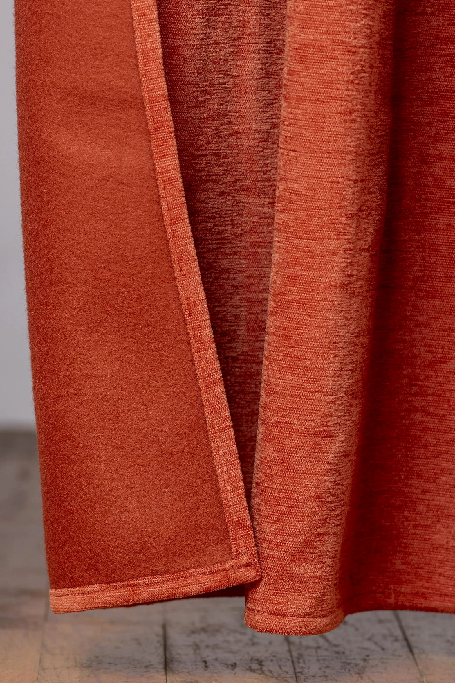 Rideau occultant phonique et Thermique Chenille doublé Polaire 140 x 240 cm Osiris Le Fil d'Ariane (Terracotta)