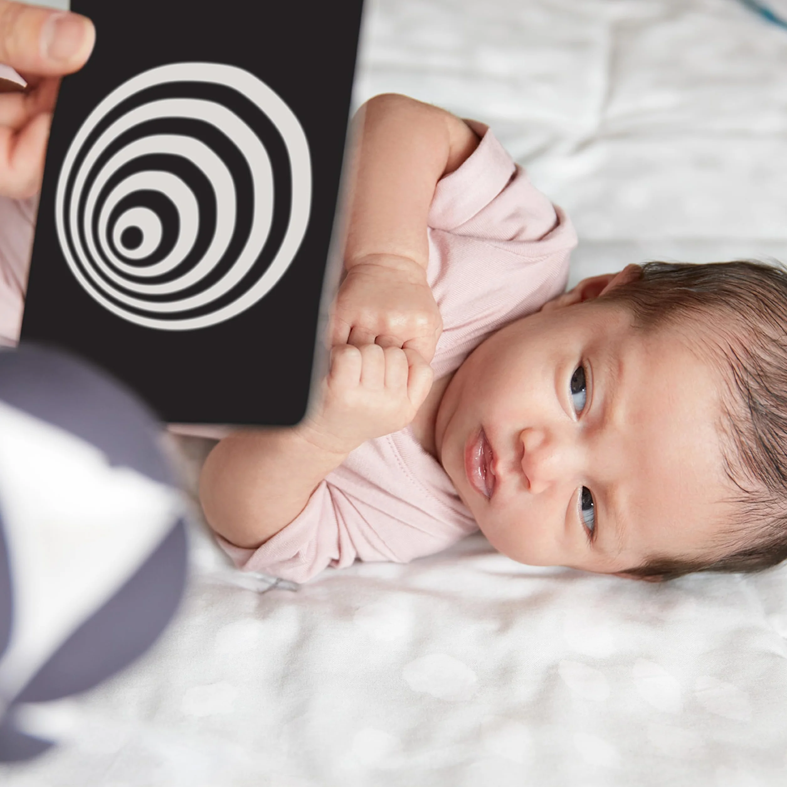 Lovevery Tapis d'Éveil Bébé avec Arche de Jeu en Bois, 5 Zones, Développement l'enfant, Dès la Naissance