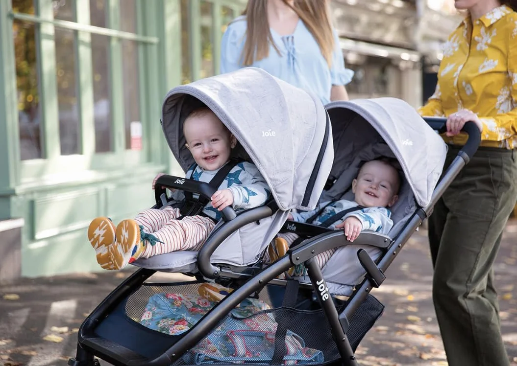 Joie EVALITE DUO Poussette Double Légère Naissance à 15 kg Pliage Compact 1 Main Compatible Coque Siège Arrière Ultra Légère 10,5 kg Grand Panier Habillage pluie inclus Shale