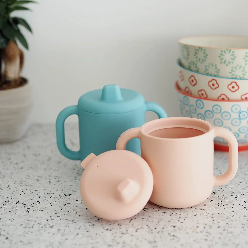 Béaba Tasse d'Apprentissage Bébé, Silicone, Bec Souple, Bleu