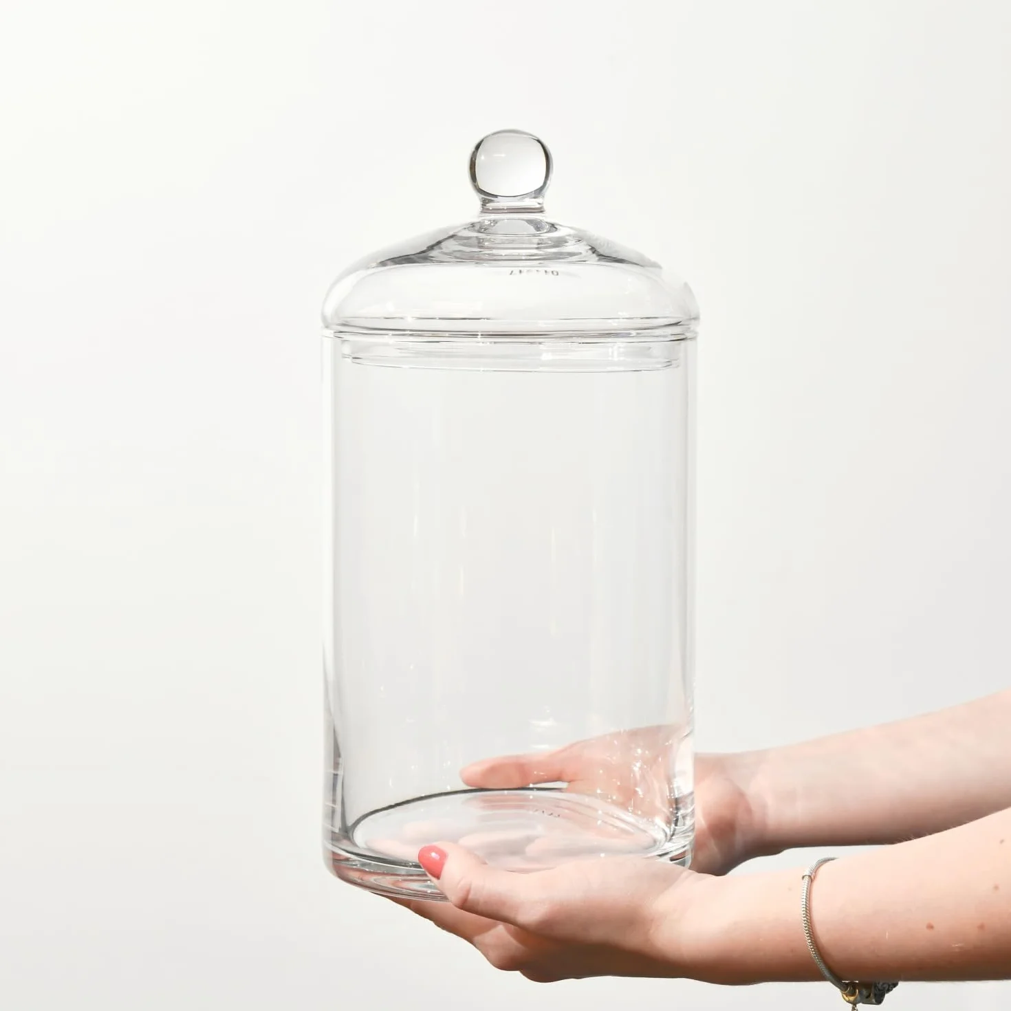 Krosno Grande bonbonnière/bocal à biscuits avec couvercle | 2,7 L | 310 mm de haut, Ø 150 mm | Collection Glamour | Pour la maison, les restaurants et les fêtes | Cristal sans plomb