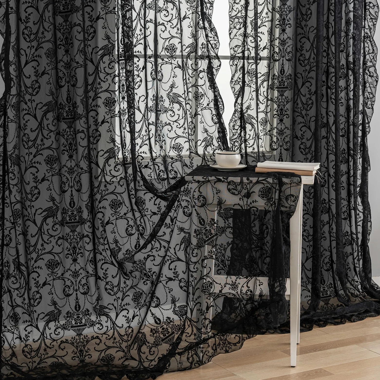 Tudeco Lot de 2 rideaux transparents noirs en dentelle à motif floral, avec passe-tringle, gothiques fantaisie, mystiques Halloween, protègent la vie privée, pour chambre, 150 x 183 cm (l x L)