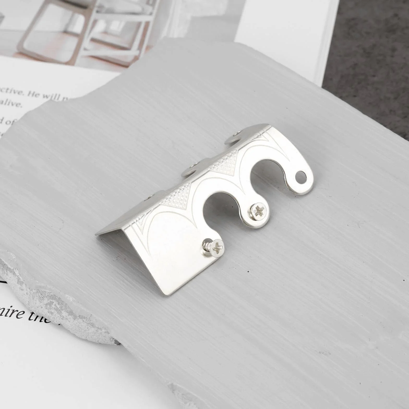 Protections d'angle en métal pour plinthes 12 pièces Blanc Nickel