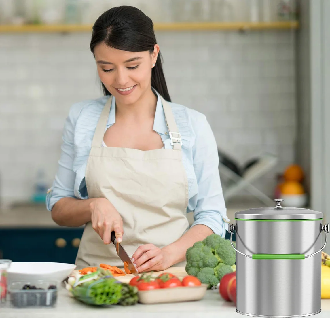 iTouchless poubelle à compost en acier inoxydable 1.6 gallon avec système de filtre à odeurs AbsorbX, poubelle de comptoir de cuisine de 6 litres de forme ovale mince et antirouille en titane