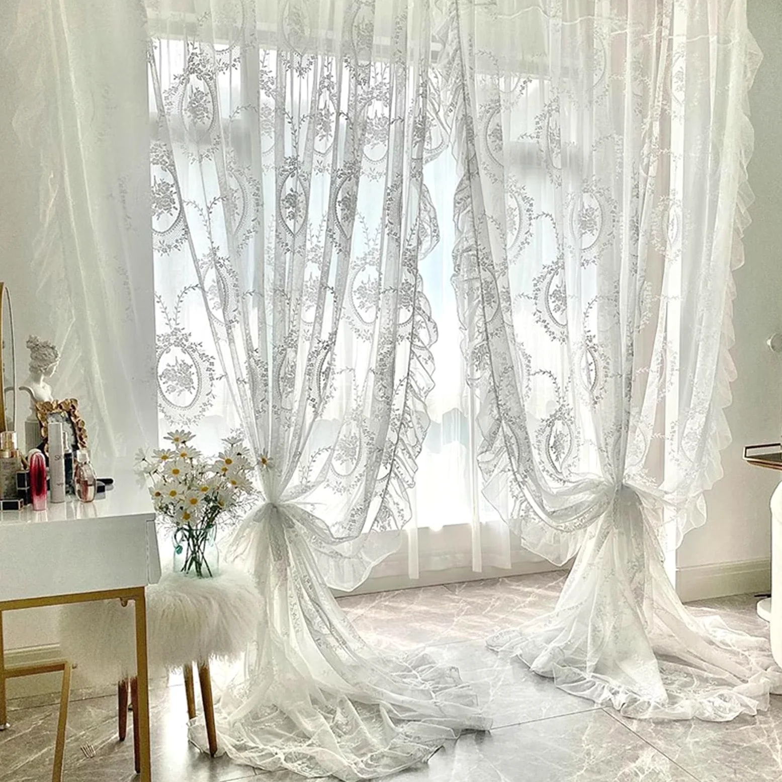 Rideaux en Dentelle Brodée de Fleurs de Style Romantique Français, Long Traitement de Fenêtre Vintage Shabby Chic avec Bord à Volants Festonnés, pour Balcon de Jardin, 1 Panneau