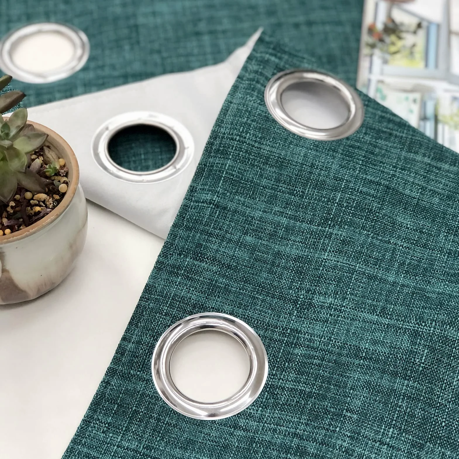 always4u 100% Rideau Occultant, Rideaux Salon Isolant Thermiques en Faux Lin, Tissu Doux Infroissable Bon Teint, Double Rideaux Salon Moderne à Oeillets, Lot de 2 Vert 140x245cm