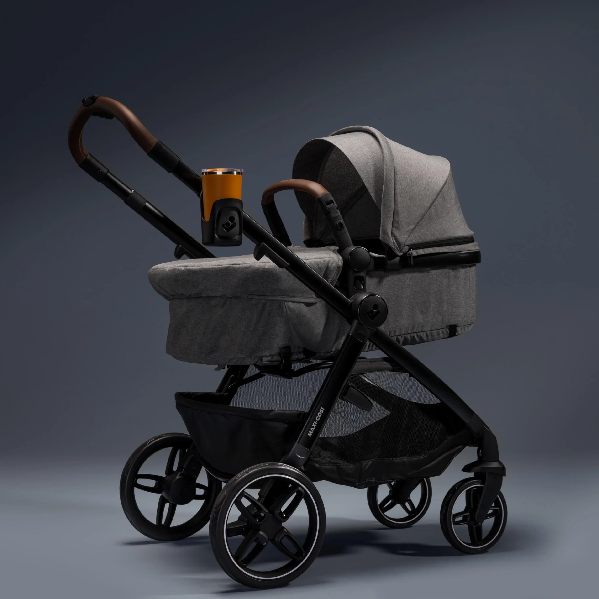 Maxi Cosi Zelia Select Trio Poussette 3 en 1 Siège auto Bébé CabrioFix S i-Size Gris 0-4 ans 0-22 kg Pliage Une Seule Main Compacte Réversible