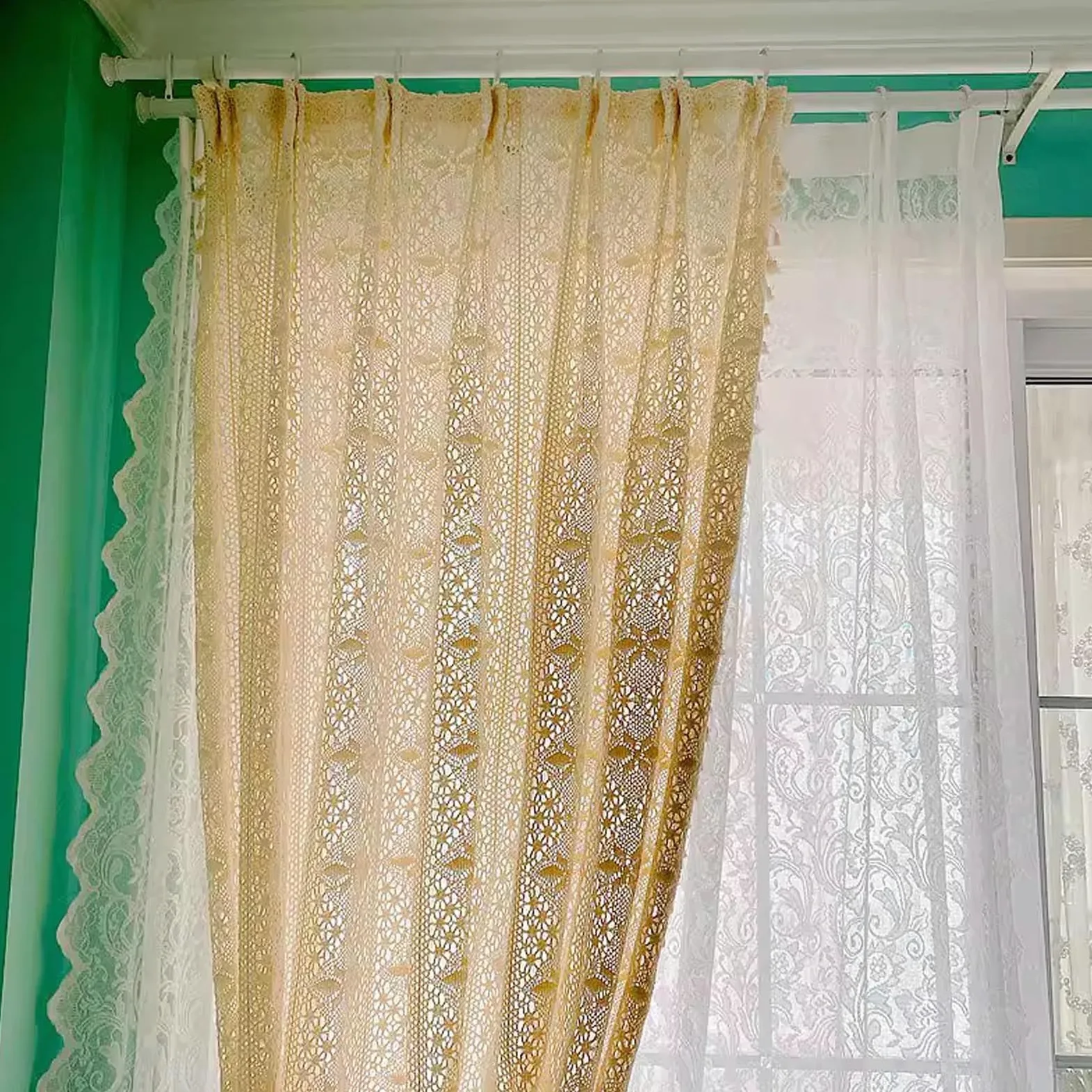 Rideaux en Dentelle Beige Shabby Chic avec Pompons, Rideaux De Fenêtre Vintage Creux en Coton Style Bohème pour Cuisine, Salon, Chambre à Coucher, 1 Panneau