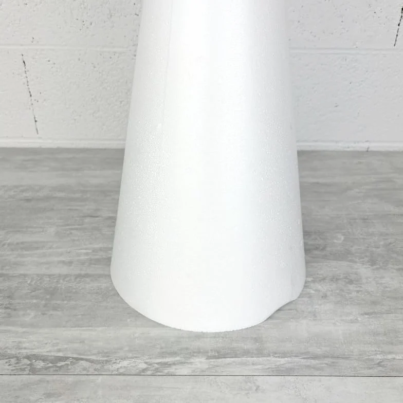 Grand cône polystyrène 60 cm Diamètre Base 26,5 cm IMPACTS