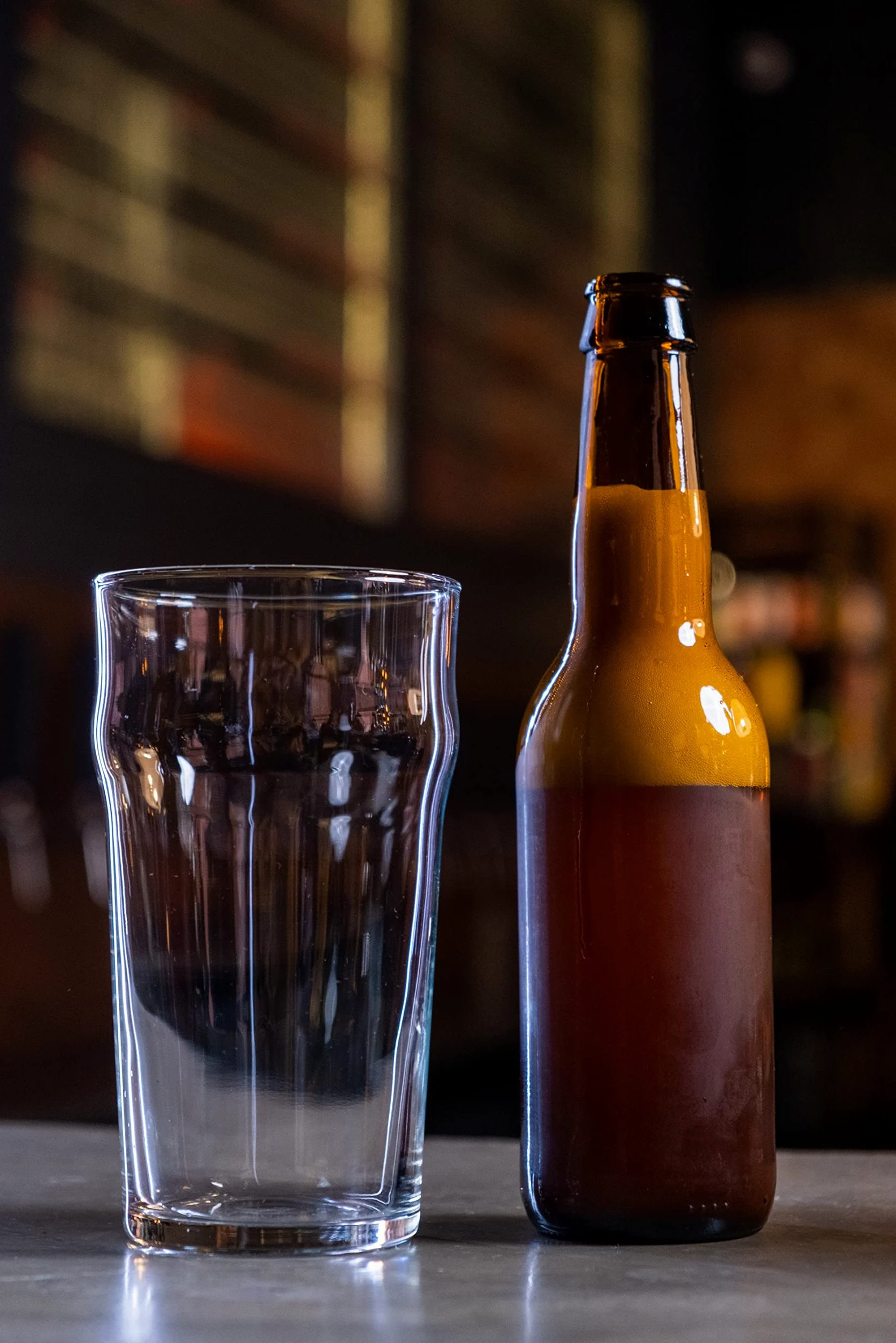 Hostelvia Nonic Verre à Bière Pinte - Lot de 12 (47cl)