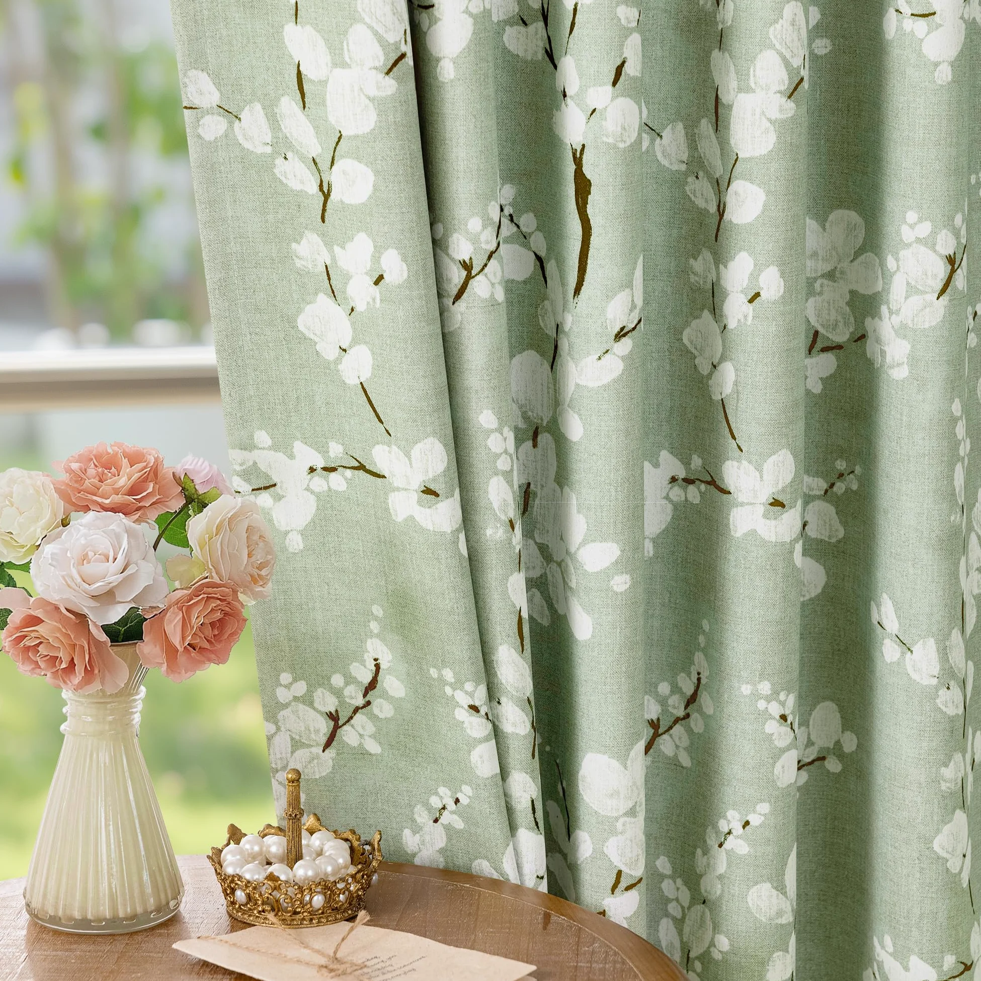 FMFUNCTEX Lot de 2 Rideaux 100% occultants à Motif Floral pour Chambre à Coucher, Vert Sauge, 213,4 cm de Long, pour Salon, Rideaux à Isolation Thermique avec œillets de Style Ferme, Blanc sur Vert